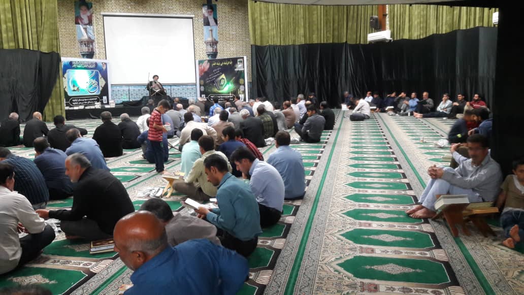 مراسم معنوی سومین شب قدر در حسینیه ثارالله شهر دهدشت برگزار شد/گزارش تصویری